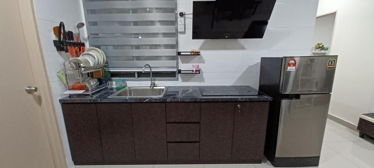 Homestay Arc Austin Hills Jb 4-5Pax Johor Bahru Exterior foto